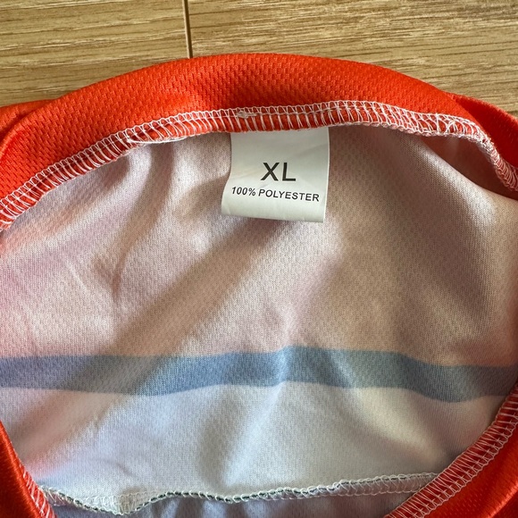 XL Detroit Tigers hockey jersey - Picture 2 of 3